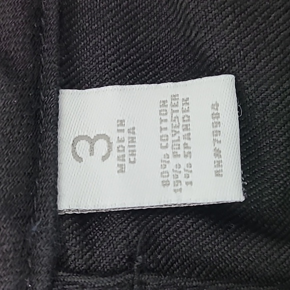 CHICO'S Platinum Denim Black Stretch Crop Jeans - Size 16 - Picture 8 of 13